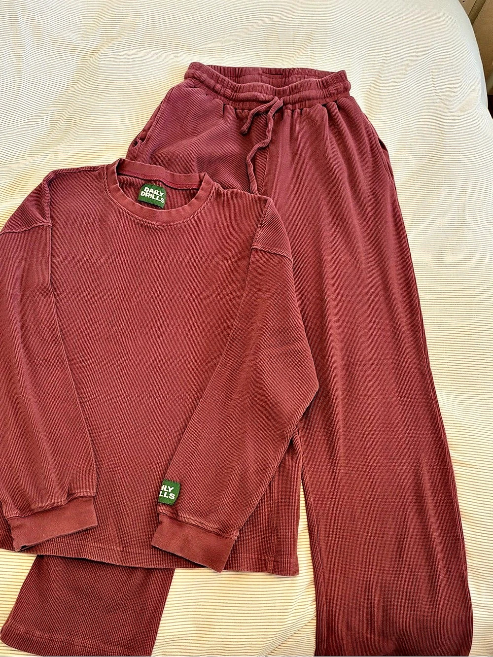 Daily Drills Maroon Thermal Set